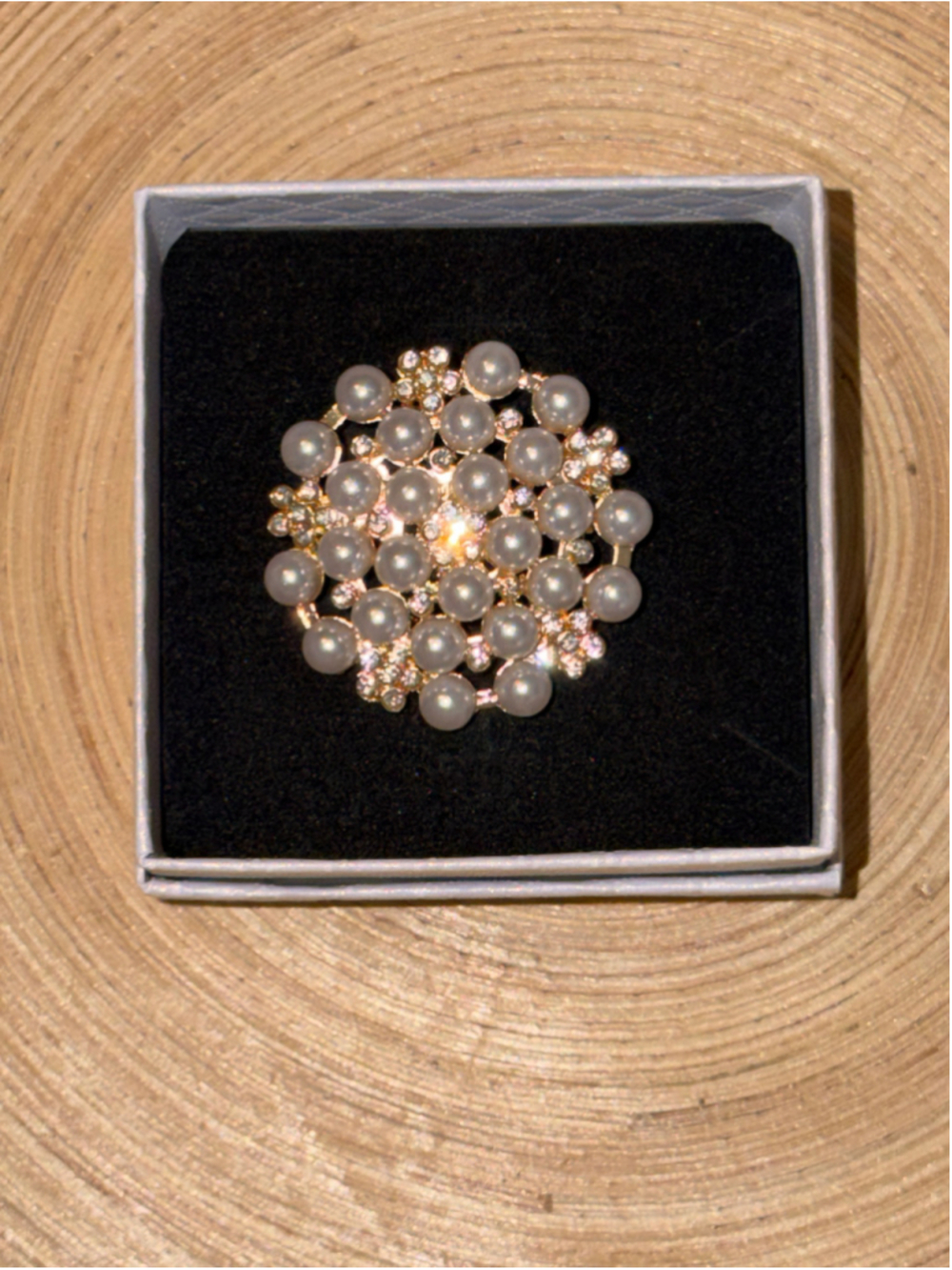 Women's Vintage Style Pearl and Rhinestone Brooch, Gold and White